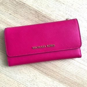 Michael Kors Pink Wallet